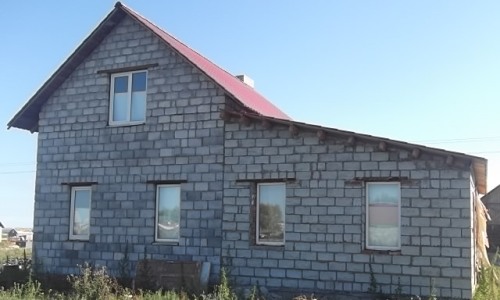 Дом, построенный из шлакоблока Дом, построенный из шлакоблока